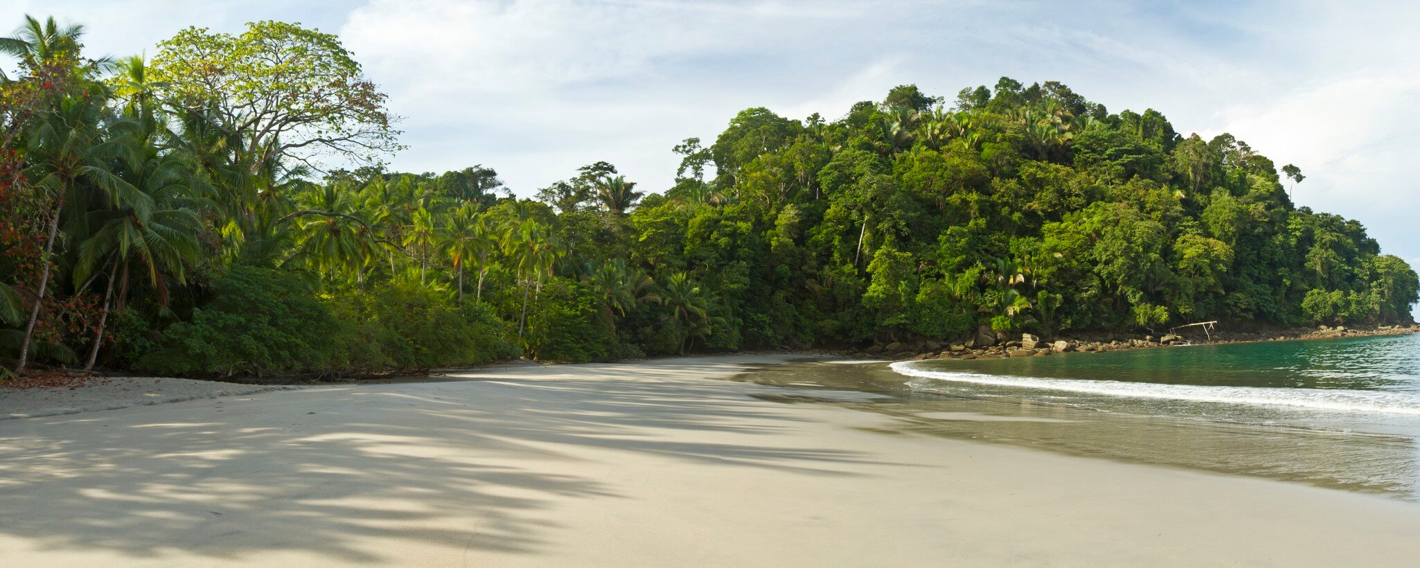 "Playa Espadilla Sur & Punta Catedral in Manuel Antonio National Park, Costa Rica (panorama)."