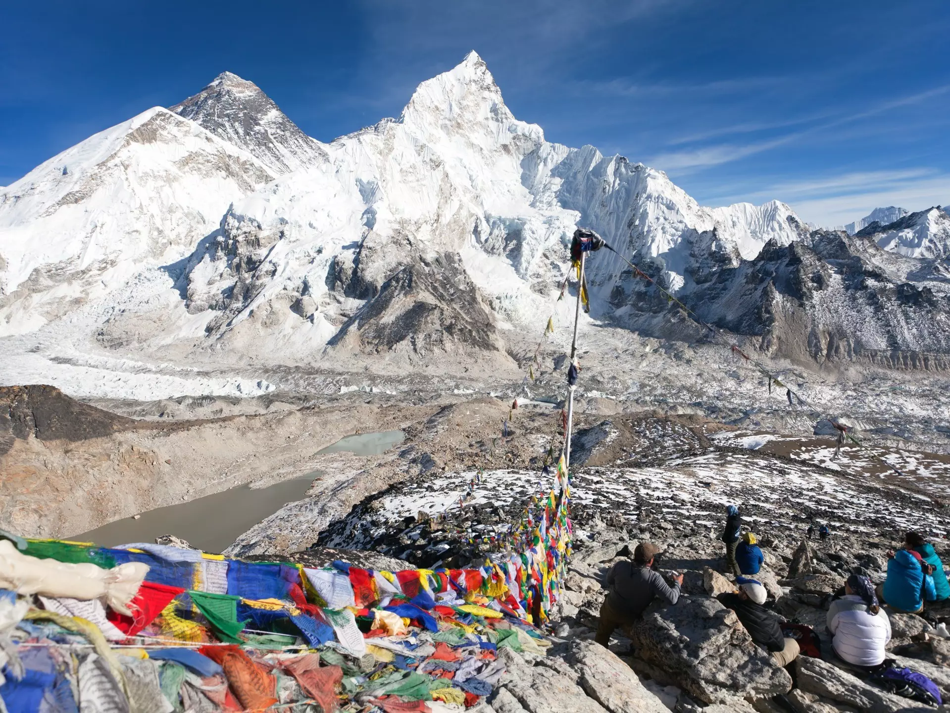 Kala Pathar viewpoint near Gorak Shep  ©Daniel Prudek/Shutterstock