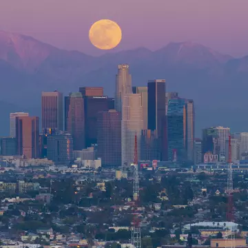 City Cityscape Development Architecture Travel Destinations Horizontal Outdoors Urban Skyline USA Modern Crowded Sky Moon Full Moon Mountain Sunset California City Of Los Angeles Skyscraper Color Image City Life Beauty In Nature No People Building Exterior Photography 2012
Full Moon over Los Angeles Skyline, California at Sunset