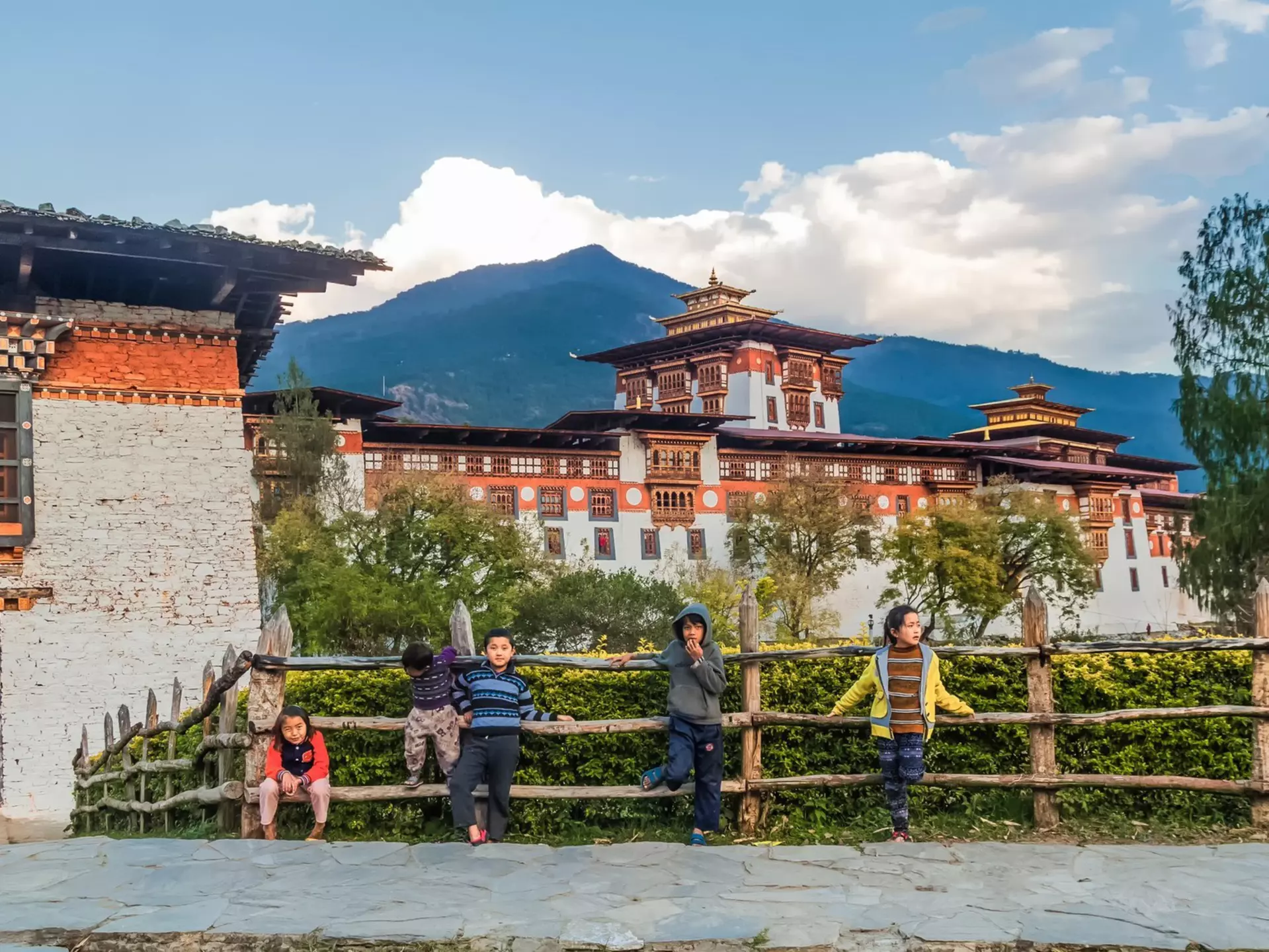 Have the ultimate family trip with this guide to travel with kids in Bhutan © Kateryna Mashkevych / Shutterstock