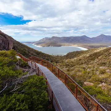 View over Wineglass Bay from the lookout and walkway on the Freycinet Peninsula Circuit in Tasmania, Australia.