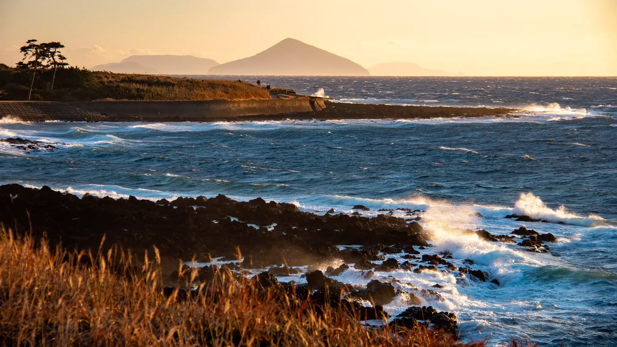 in Winter of Izu Oshima island - Spectacular views of the sunset and sea - Distant view of Toshima island and Niijima island, License Type: media, Download Time: 2025-08-22T10:51:04.000Z, User: clairenaylor, Editorial: false, purchase_order: 65050 - Digital Destinations and Articles, job: Online editorial, client: Japan's best small islands, other: Claire Naylor