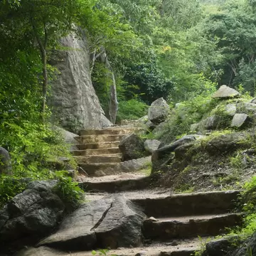  Ritigala Manewa mountain ancient ruins of Singhalese kingdom in Anuradhapura, North central Province, Sri Lanka.