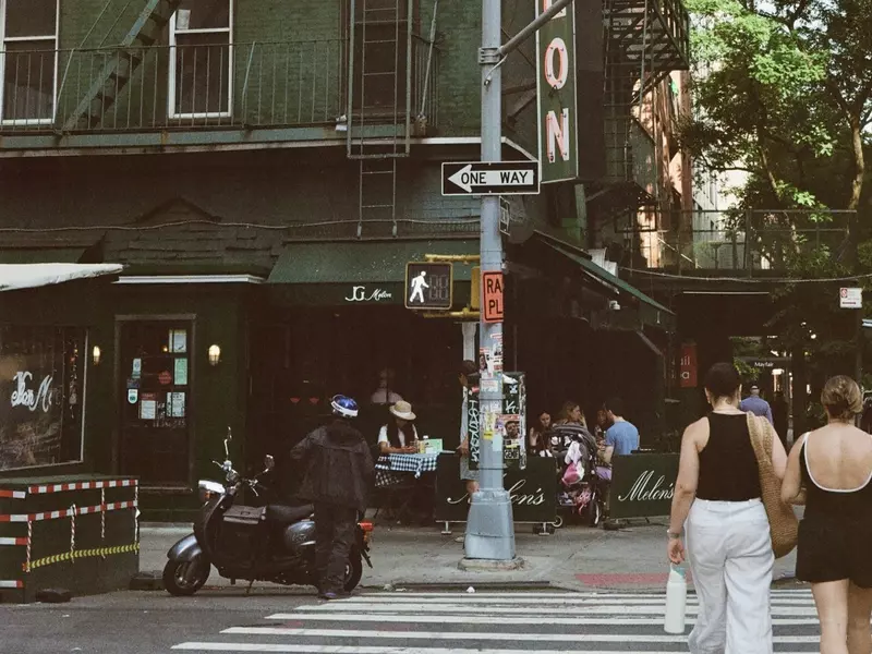 JG Melon NYC
