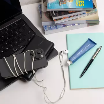 The best gifts for your friend who works from everywhere. Rhia Hylton/Lonely Planet