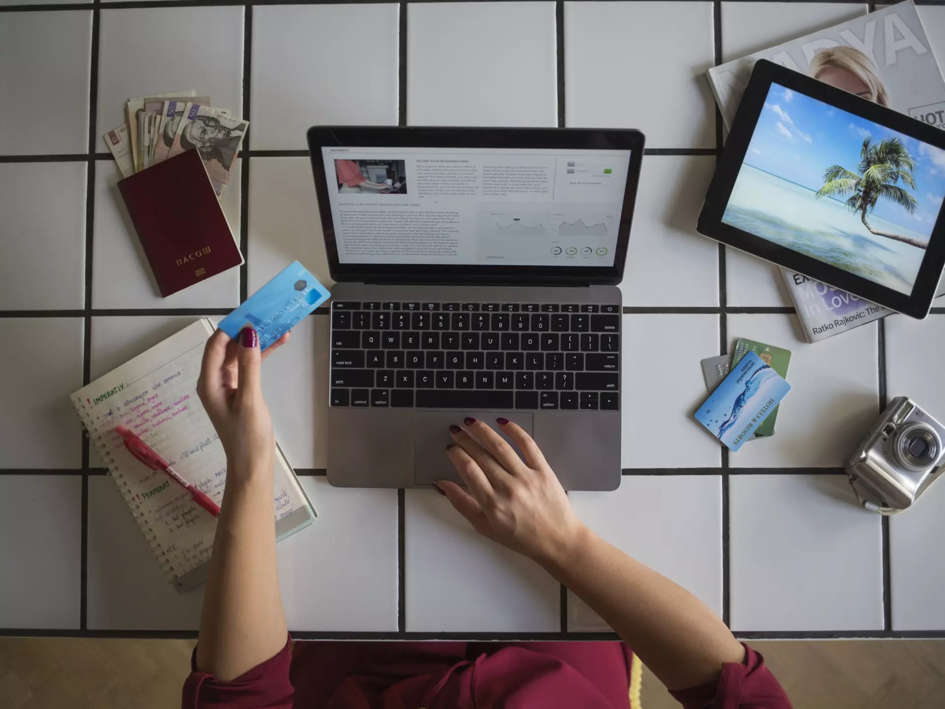 It may not be the 'coolest' way to travel, but planning out a trip in advance can be good fun, and save you money. Westend61 / Getty Images
