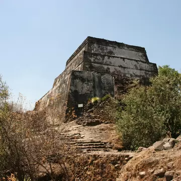 Pirámide de Tepozteco. Pyramid built on peak of the Sierra de Tepoztlan, Mexico.