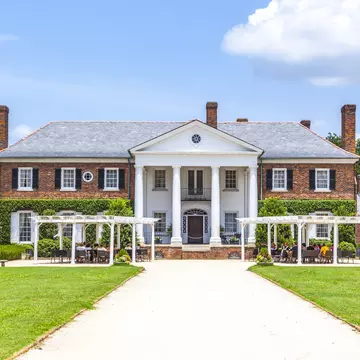 MOUNT PLEASANT, USA - JULY 21, 2010:  Boone Hall Plantation and Gardens in Mount Pleasant, USA. The House was built in 1933 in colonial revival style and is listed in the National Register of Historic places.