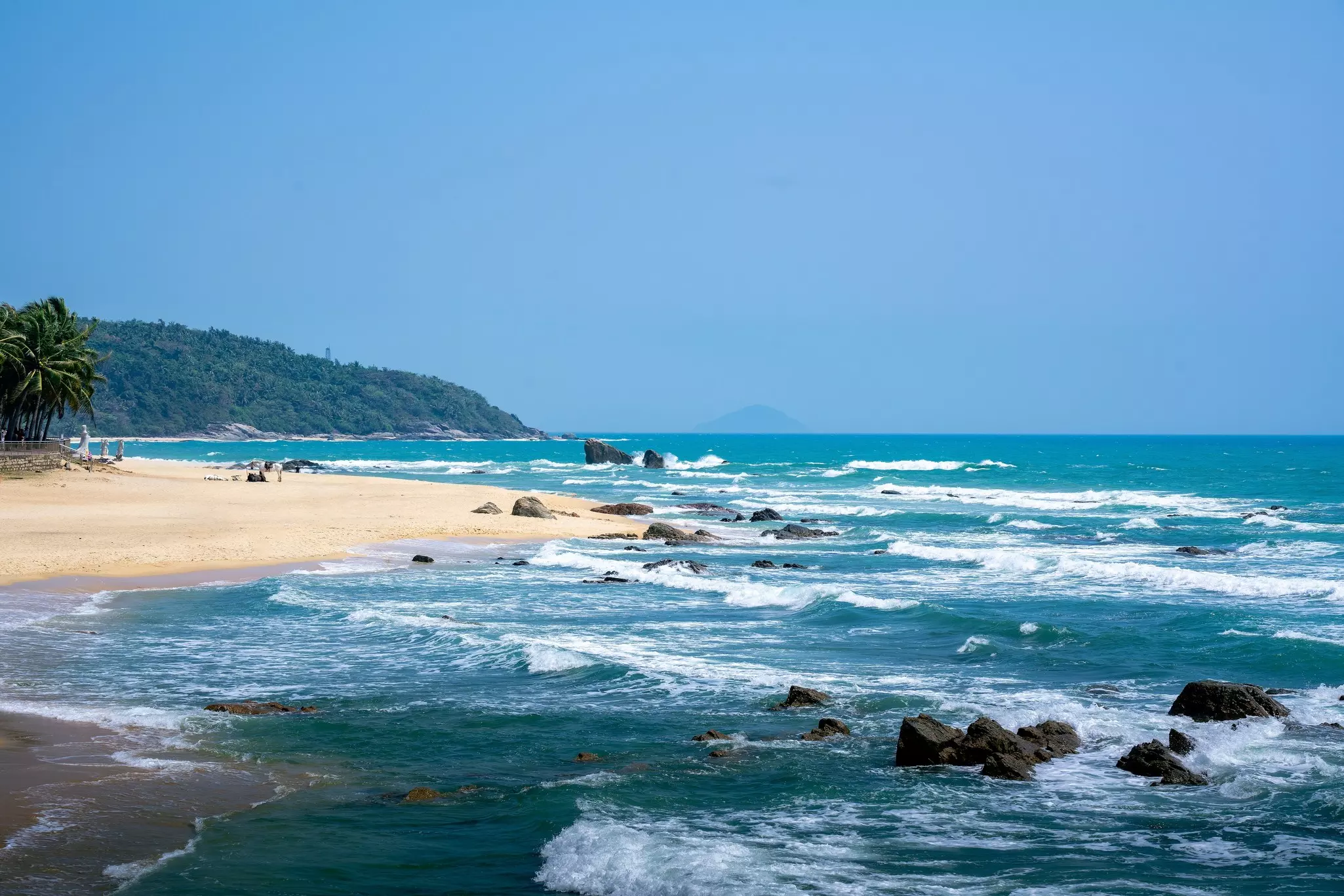 A view of the sea and beach at Ri Yue Bay in Hainan, China.
