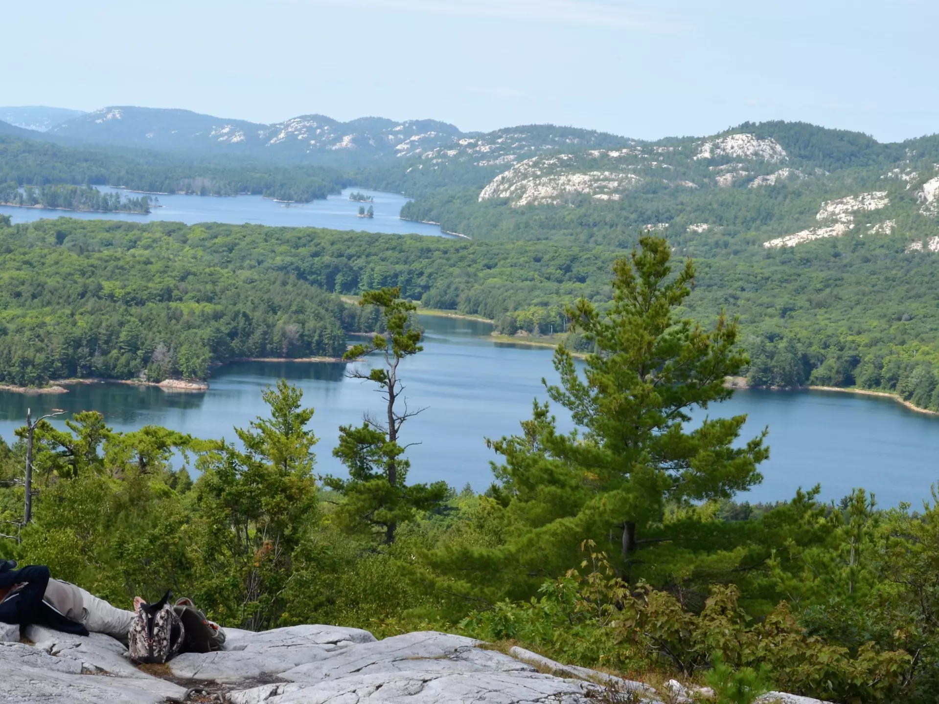 The Crack Trail in Killarney Provincial Park. NelzTabcharani316/Shutterstock