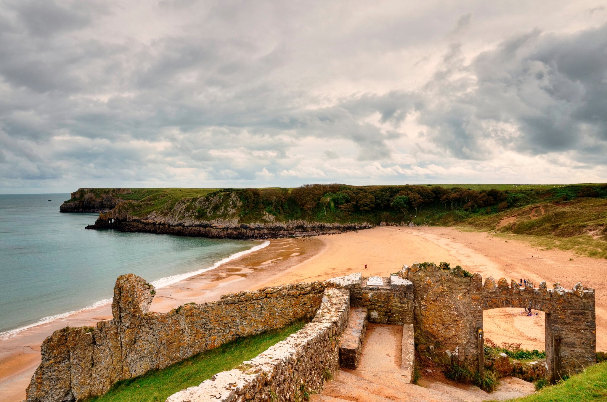 Sandy beach at Barafundle Bay, Pembrokeshire.