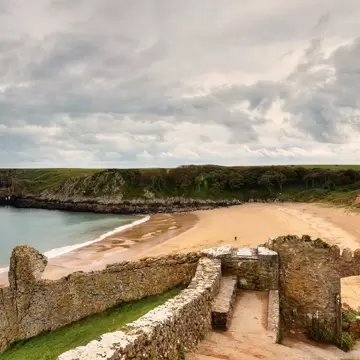 Sandy beach at Barafundle Bay, Pembrokeshire.