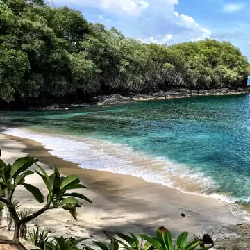 The idyllic Blue Lagoon Beach with the coral reef visible through clear water.
637676016
Padang Bay, No People, Tranquil Scene, Coastline, Padang - Bali, Coral - Cnidarian, Outdoors, Snorkeling, Cliff, Day, Bay of Water, Travel Destinations, Horizontal, Island, Indonesia, Lagoon, Idyllic, Photography, Tranquility, Sea, Cloud - Sky, Transparent, Bali, Hiding, Blue, Vacations, Color Image, Beach