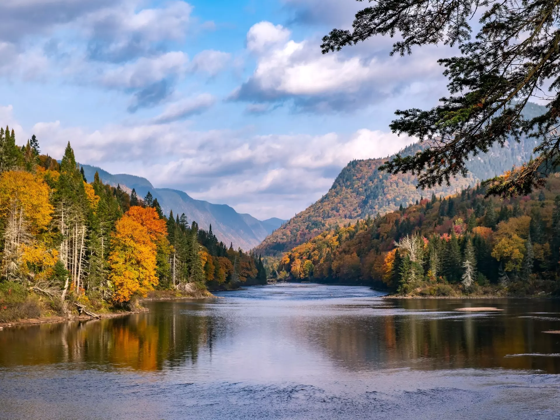 Beautiful Mountains and River in the Fall Near the Visitor Centre of Jacques-Cartier National Park, License Type: media, Download Time: 2025-10-21T14:40:12.000Z, User: comptonsheldon109, Editorial: false, purchase_order: 56530 - Guidebooks, job: Global Publishing WIP, client: Montreal and Quebec City 7, other: Compton Sheldon