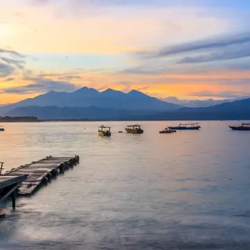 If you want to avoid the crowd head to Gili Trawangan in these shoulder months © Ben Shearer / 500px