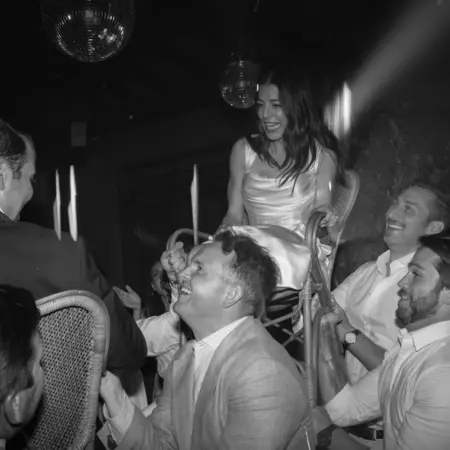 Photos by photographer Dos Más En La Mesa via Melissa Killian at Laconda Rossa in Capalbio, Tuscany
The ultimate wedding and honeymoon in Italy
Credit: Dos Más En La Mesa