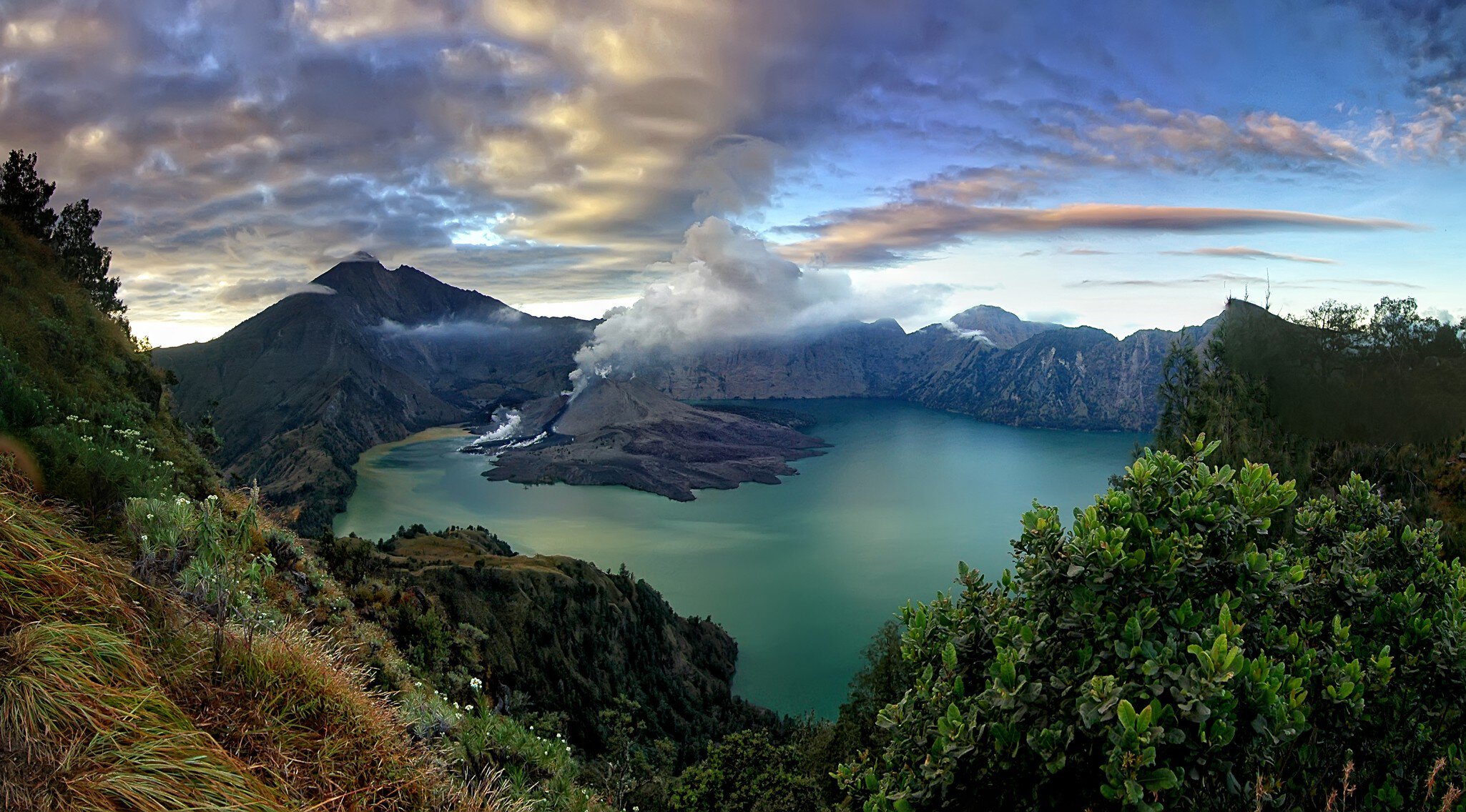 View over Mount Rinjani on the island of Lombok, Indonesia.