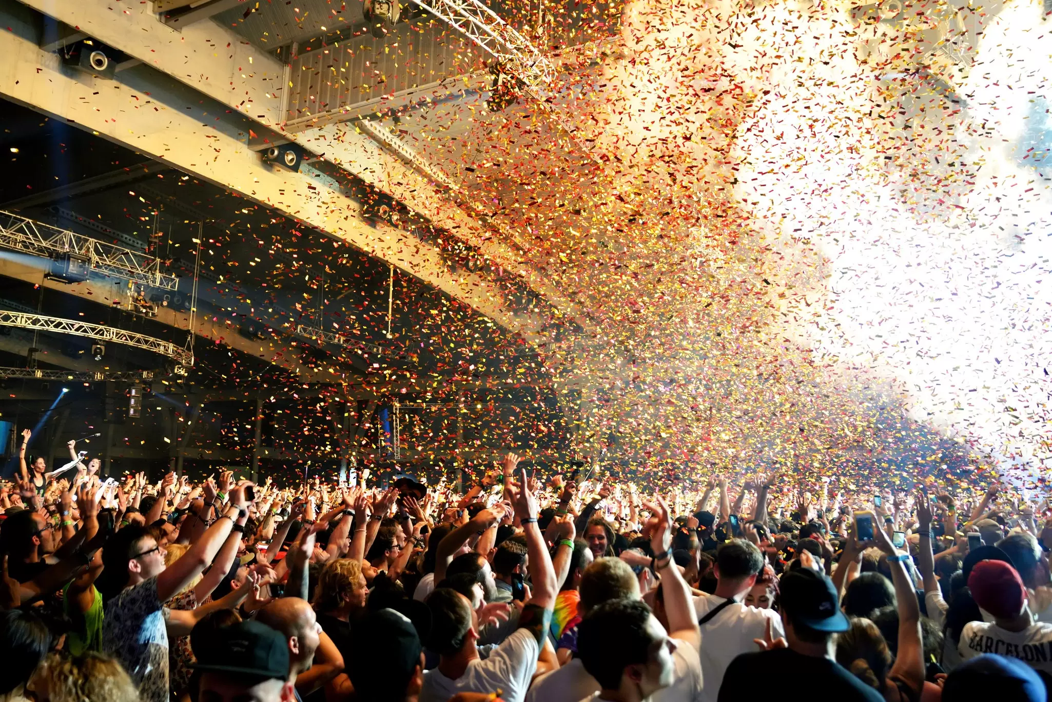 A crowd dancing at a nightclub