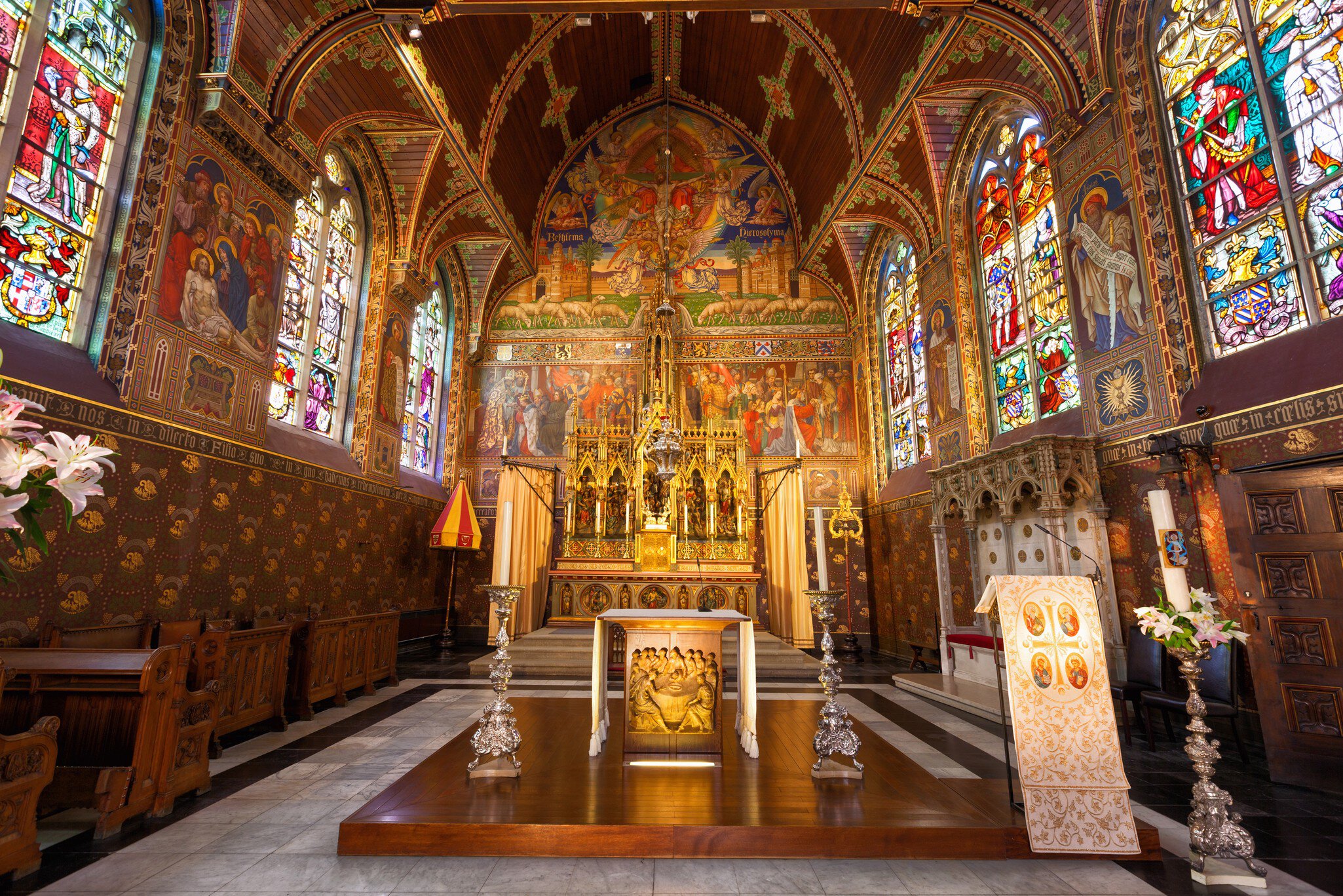 Bruges, Belgium - August 05, 2014: Interior of the Basilica of the Holy Blood (Basiliek van het Heilig Bloed)   License Type: media  Download Time: 2024-03-20T03:24:41.000Z  User: dermothegarty77  Is Editorial: Yes  purchase_order:   