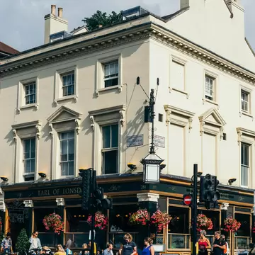 Exterior of The Earl of Lonsdale Pub on Portobello Road in Notting Hill, London, UK.