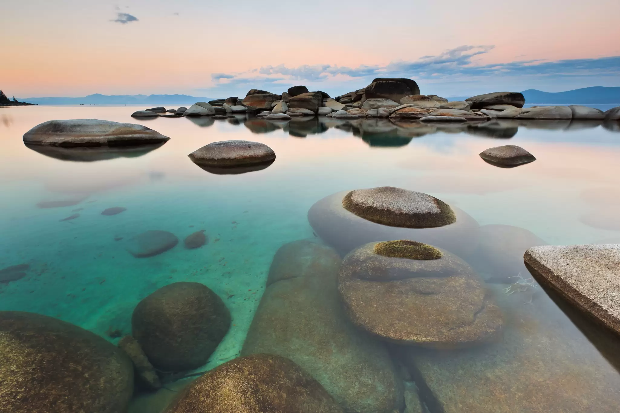 Lake Tahoe's alpine waters are the clearest they have been in decades. © Ropelato Photography; EarthScapes/Getty Images