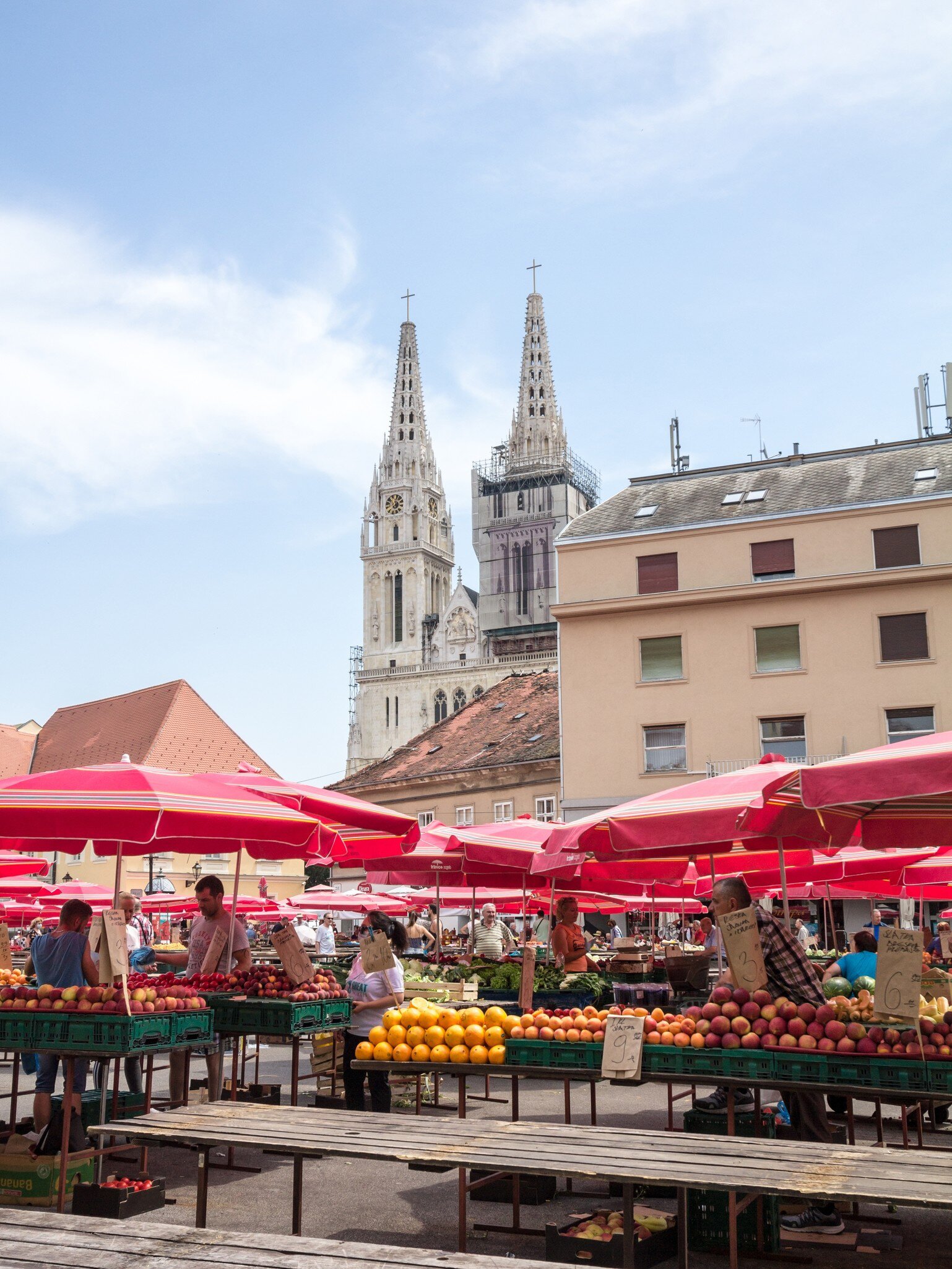 ZAGREB, CROATIA - JUNE 20, 2021: Trznica Dolac Market with its red umbrellas. Dolac is the main farmers market of the Gornji grad district of the city center of the croatian capital., License Type: media, Download Time: 2026-02-04T20:46:25.000Z, User: LP_YKhanna, Editorial: true, purchase_order: 65050 - Digital Destinations and Articles, job: LP, client: App Content, other: Yuvraj Khanna