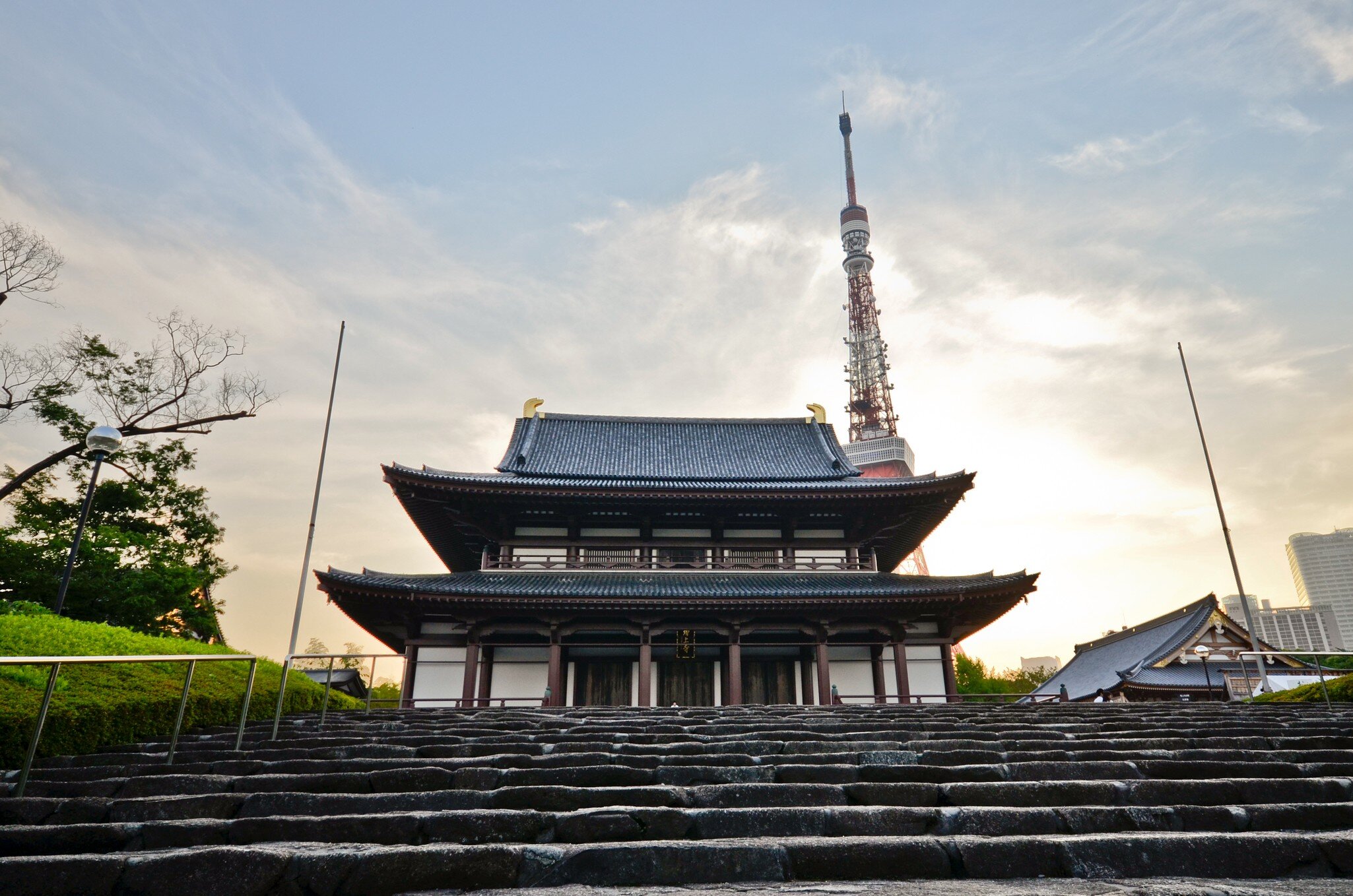 The shine of the Zōjō-ji Buddhist temple in Minato in the early evening.