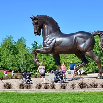 In general Grand Rapids' Frederik Meijer Gardens & Sculpture Park is a lively place for kids to meander freely © PQK / Shutterstock