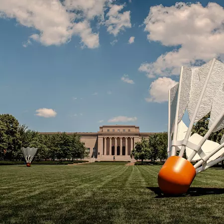 Lawns with giant shuttlecock at the Nelson-Atkins Museum of Art Kansas City, MO, United States