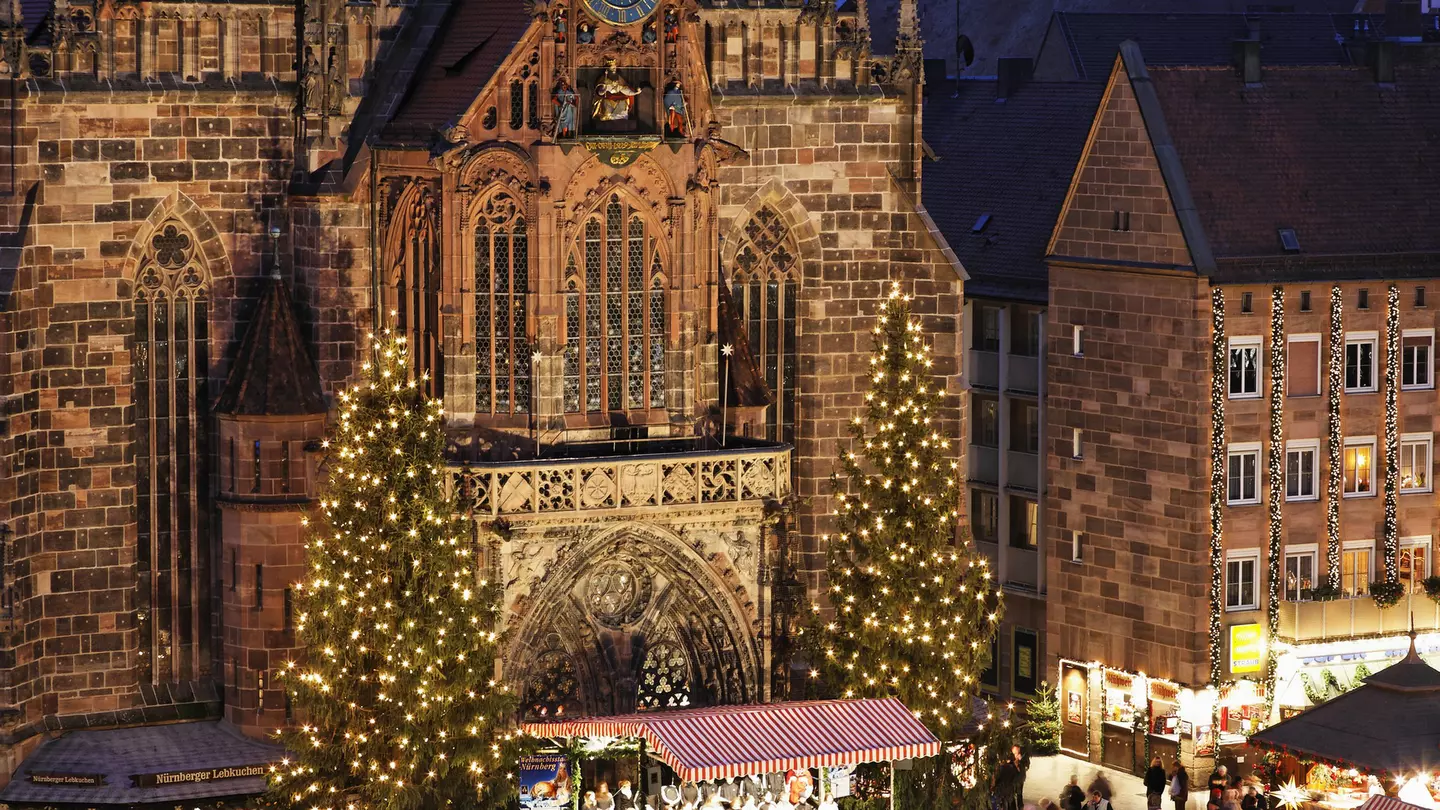 Nuremberg, View of Christkindlmarkt