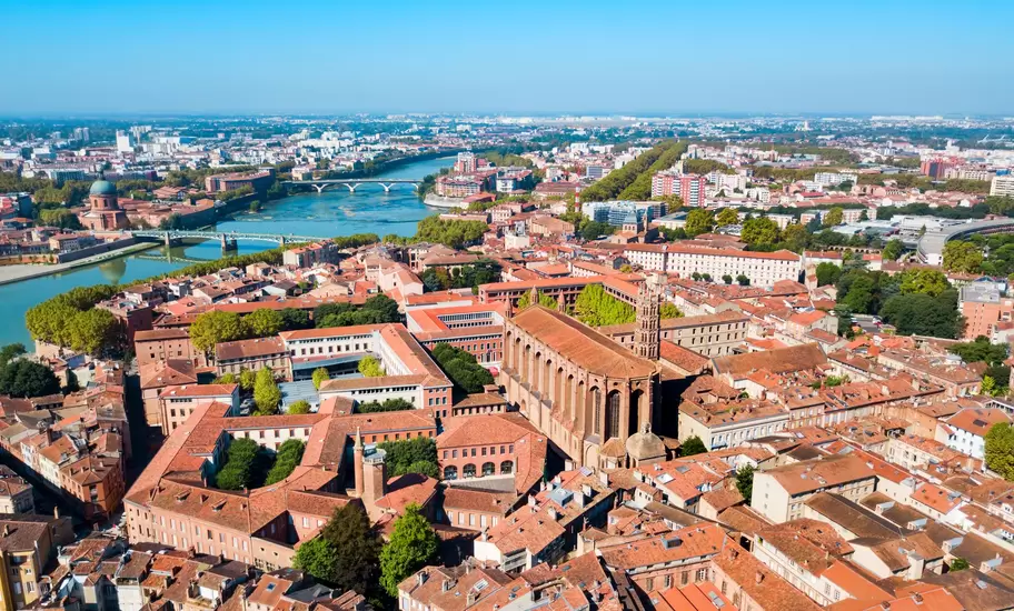 Church of the Jacobins aerial panoramic view, a Roman Catholic church located in Toulouse city, France
1226073534
des, couvent