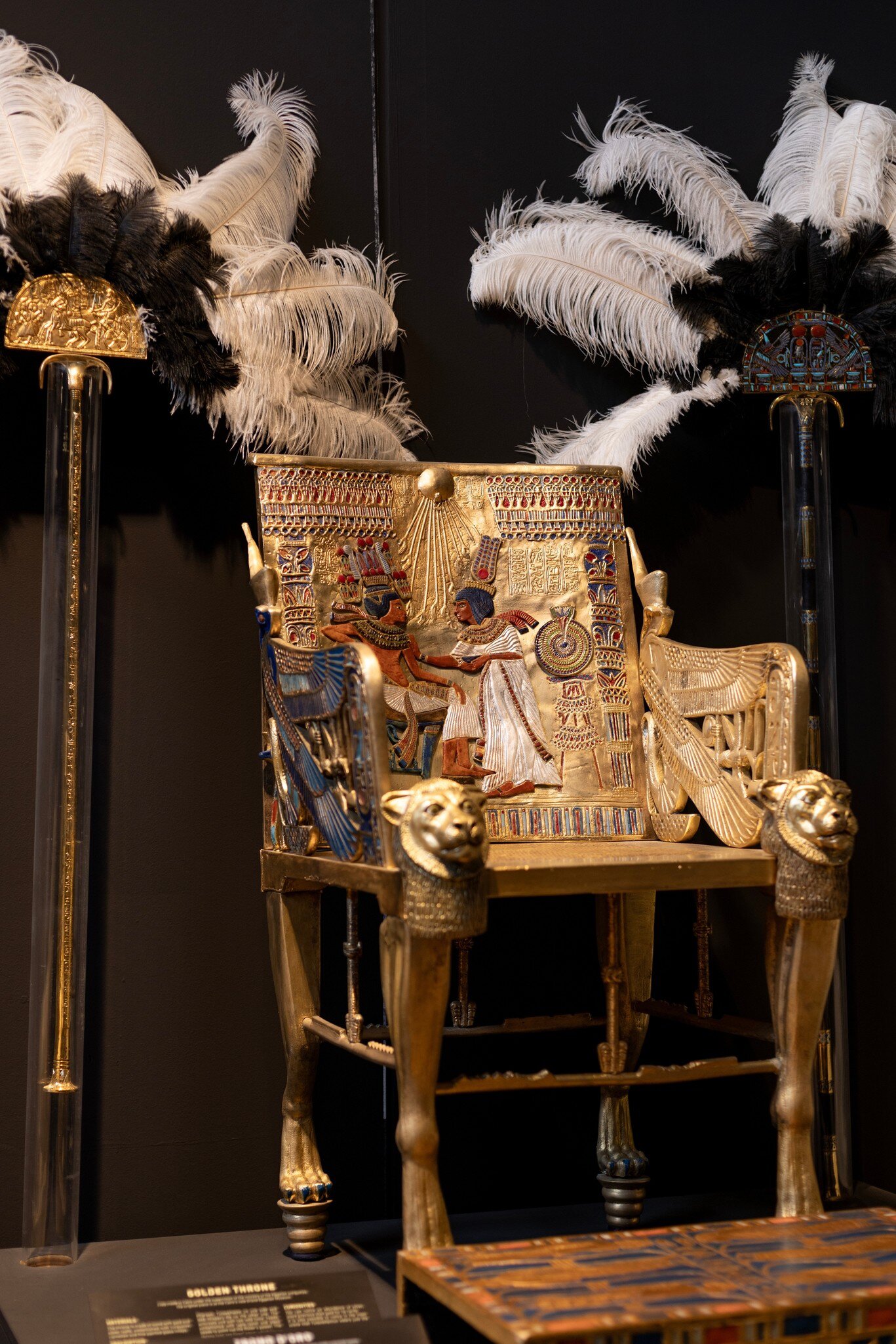 Golden Throne of Tutankhamun Replica – Genoa Exhibition golden throne is exhibited in Genoa, Italy.