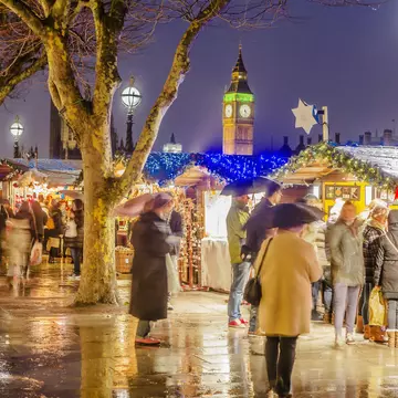 The Winter Market on London's South Bank. Atlantide Phototravel/Getty Images