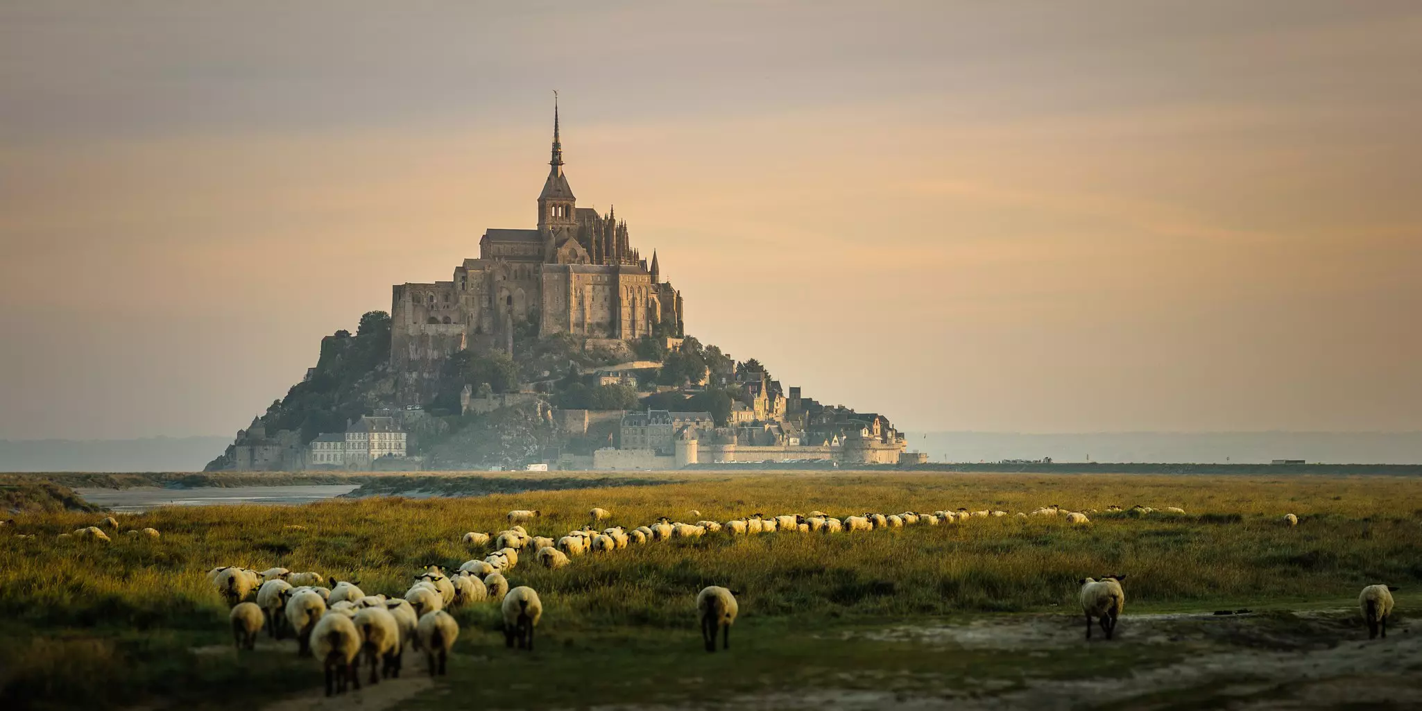 View of the island Mont St-Michel. 