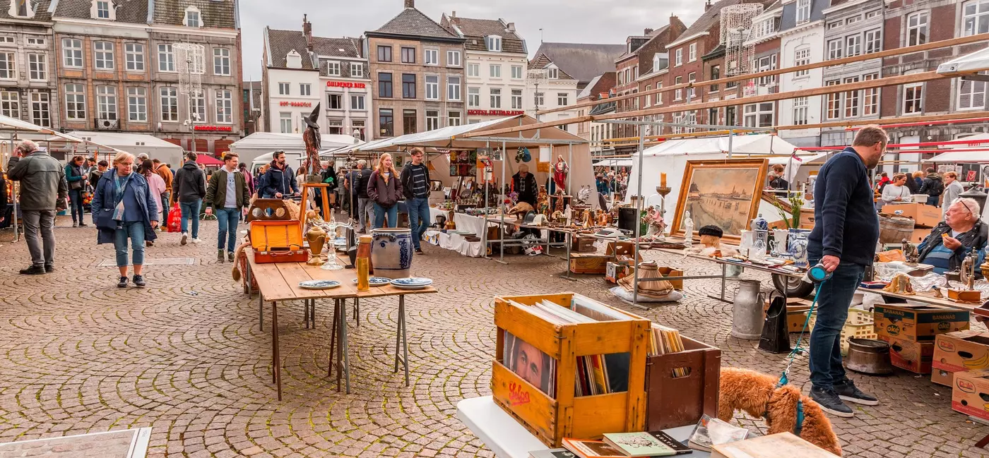 Secondhand and antiquity market at Vrijthof Square