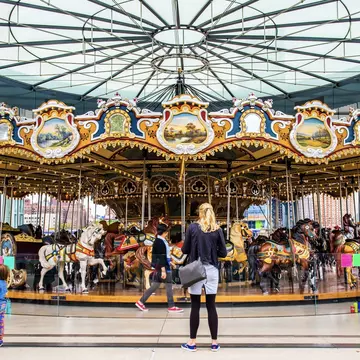 Jane’s Carousel in Brooklyn Bridge Park, New York City. Resul Muslu/Shutterstock