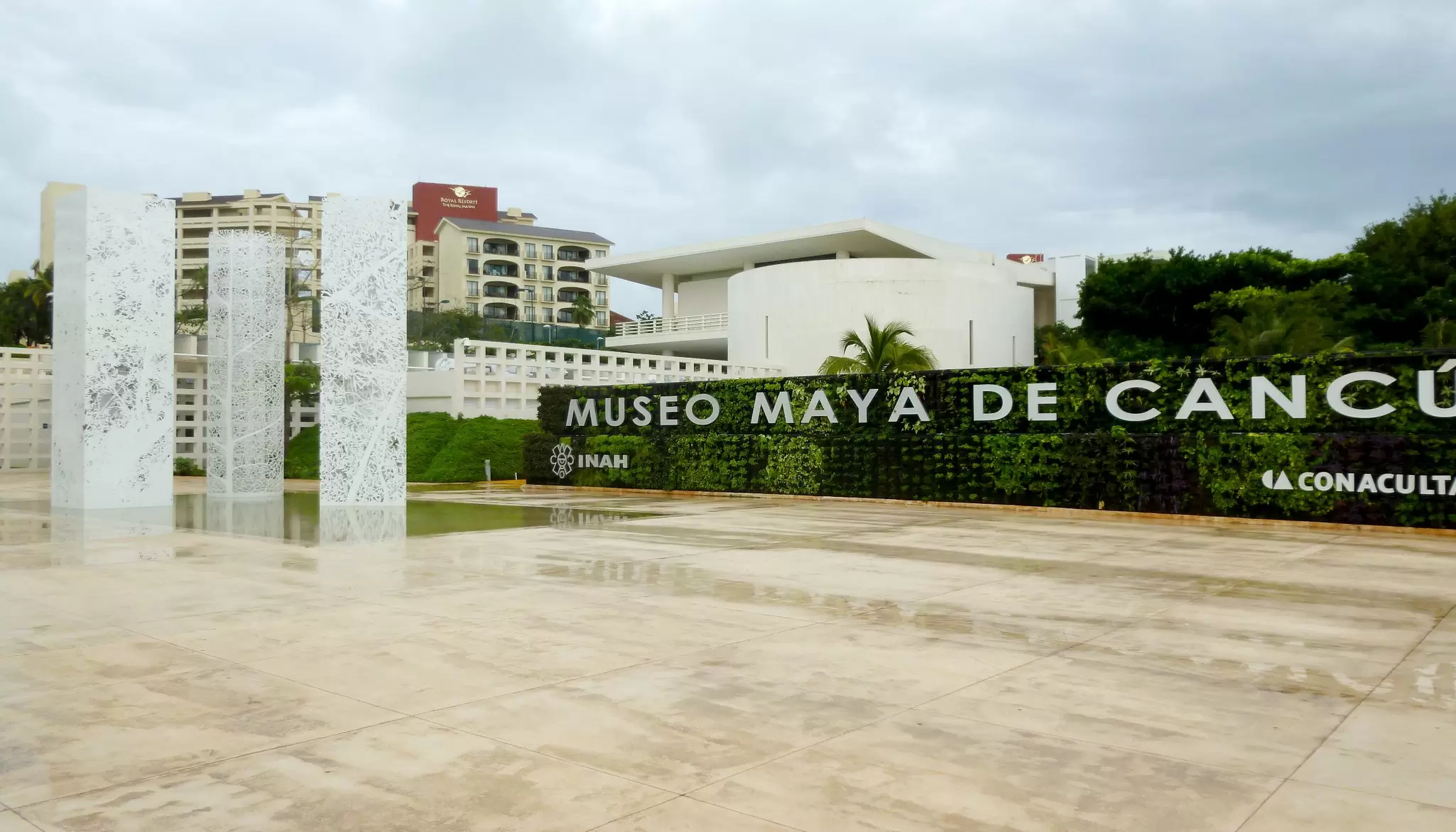 Entrance of the Maya Museum of Cancun