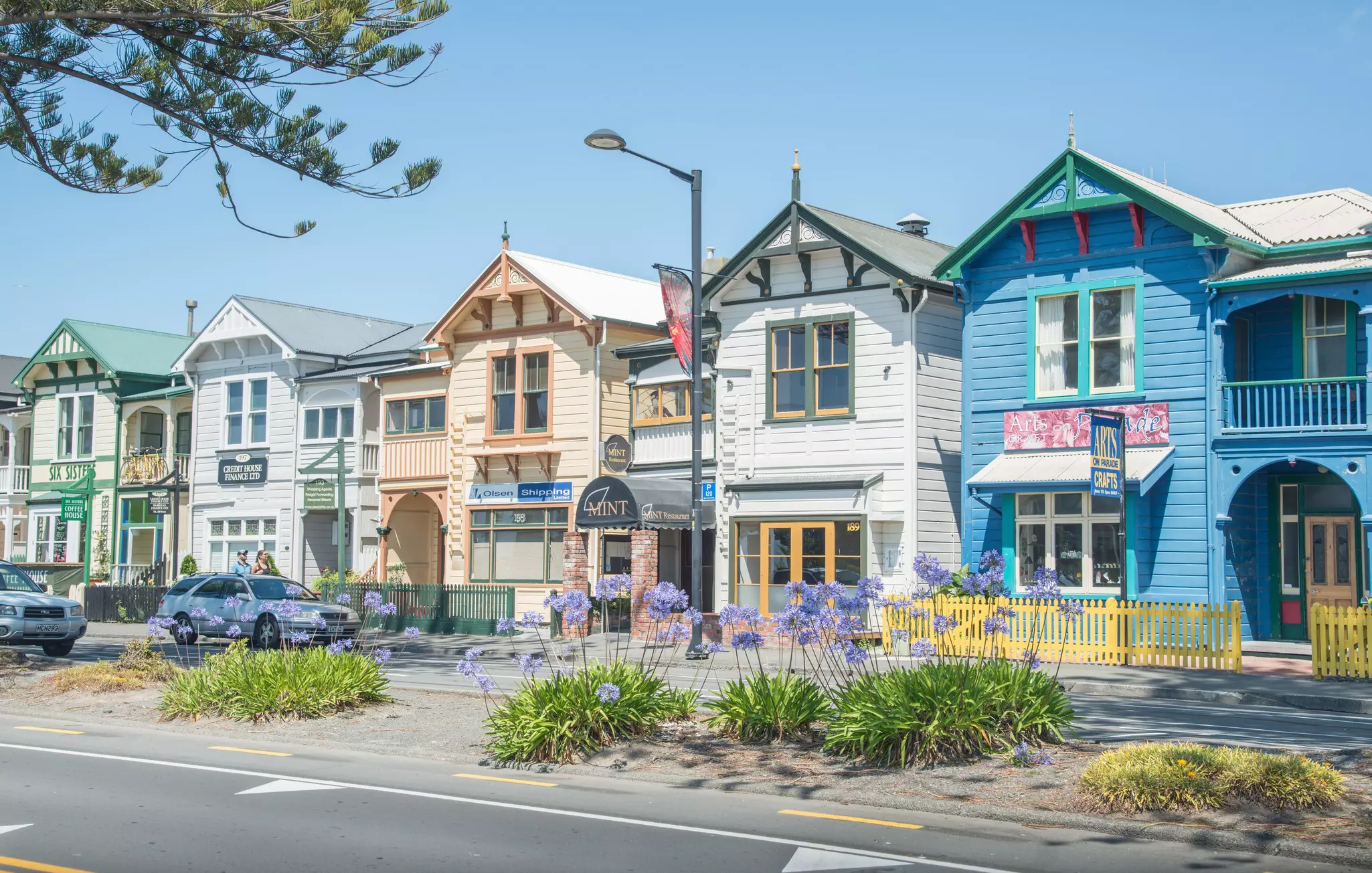 The colorful houses on 1930s Marine Parade, Napier, New Zealand