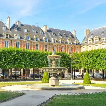 Place des Vosges (Place Royale), major landmark in Paris, located in Marais district.
394233436
outdoor, brick, street, square, france, park, iv, travel, view, european, paris, trees, culture, landmark, attraction, architectural, sunny, touristic, palace, summer, old, building, aristocratic, des, henry, tourist, historic, district, parisian, place, famous, design, architecture, henri, french, aristocracy, tourism, ancient, style, beautiful, royal, water, vacation, fountain, europe, landscape, palais, royale, vosges