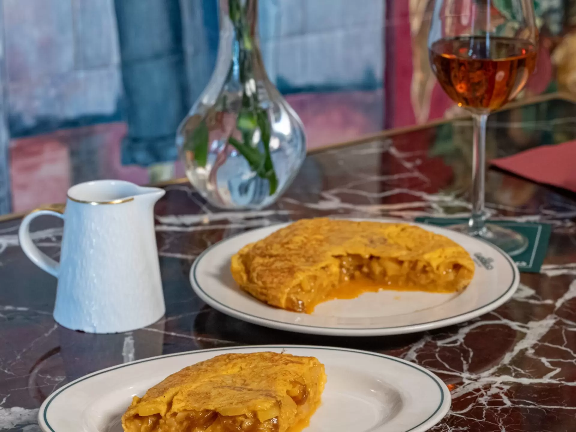 Los Gabrieles, restaurant. Emilio Parra Doiztua for Lonely Planet.