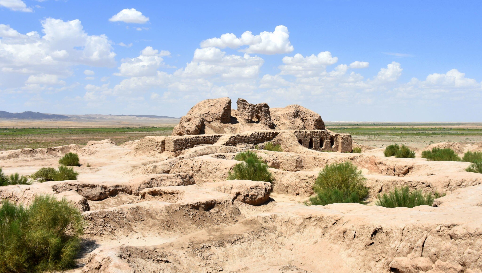 Ruins of the Toprak Qala fort in Uzbekistan.