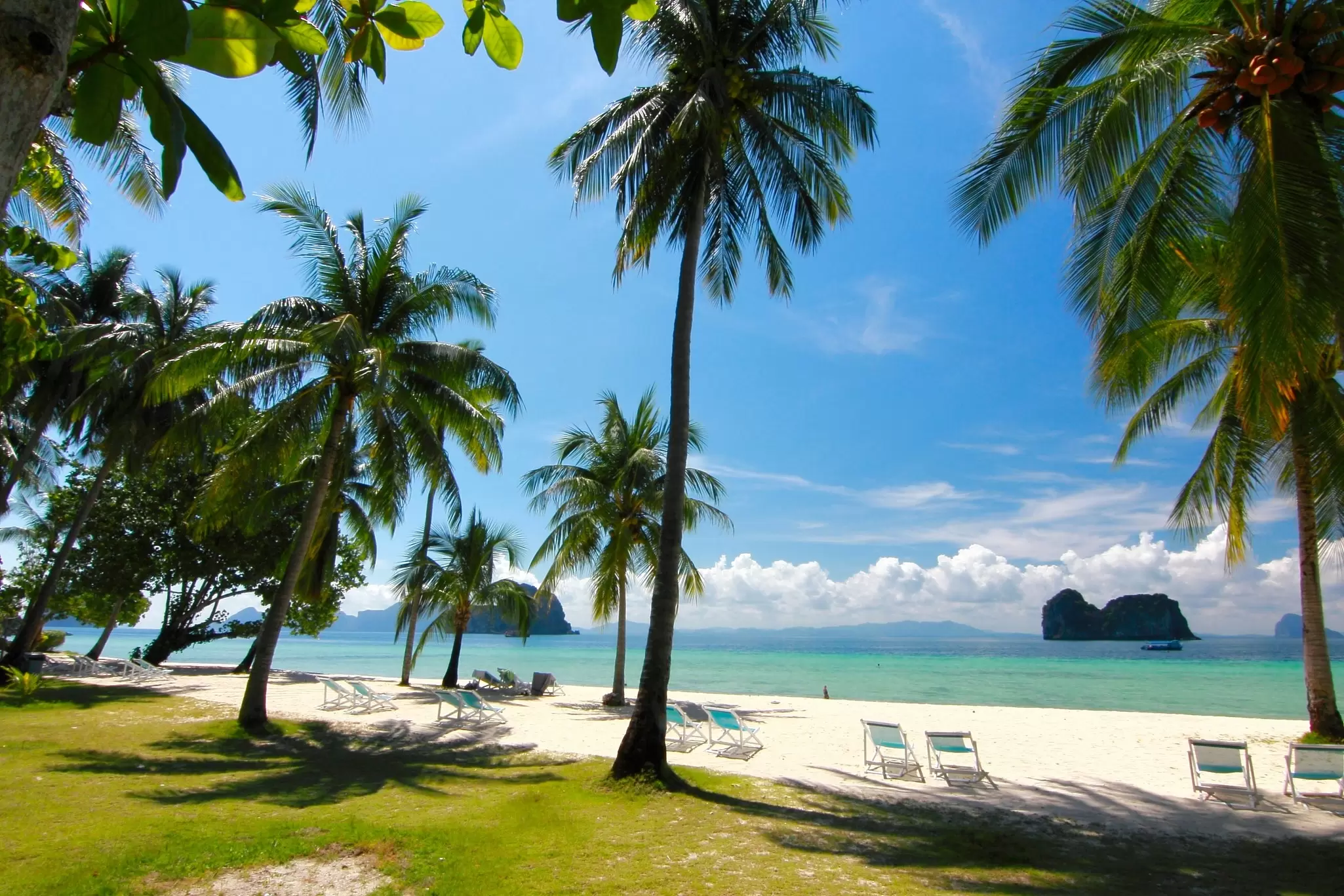 Tropical island paradise in Thailand. jaturunp / Getty Images