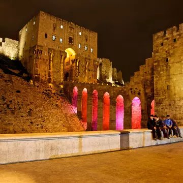 Citadel fortress situated on a mound at the centre of the city.