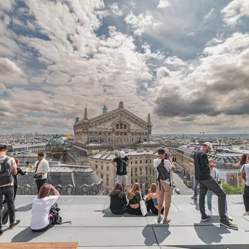 Paris, France. July 23, 2024. Galeries Lafayette rooftop observation deck with views of Paris from above., License Type: media, Download Time: 2025-10-03T16:00:11.000Z, User: nic.dhoedt_lonelyplanet, Editorial: true, purchase_order: 56530 - Guidebooks, job: Global Publishing WIP, client: Lonely Planet Pocket Paris 9, other: Nicolas D'Hoedt