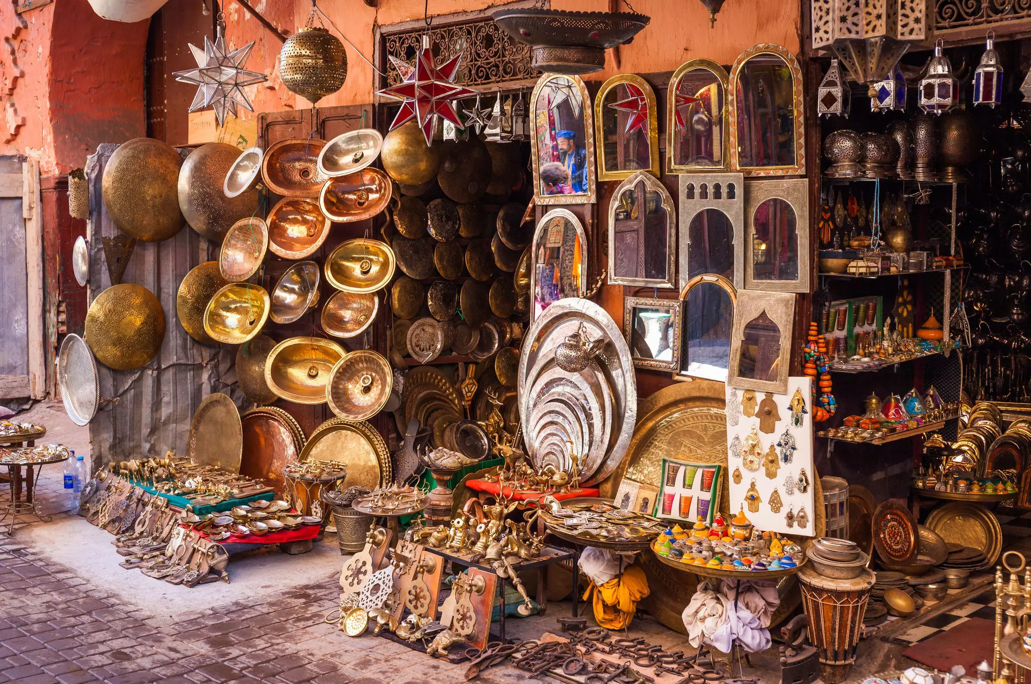 Don't just browse Moroccan handicrafts at the souq, go observe local artisans at work © Maurizio De Mattei / Shutterstock