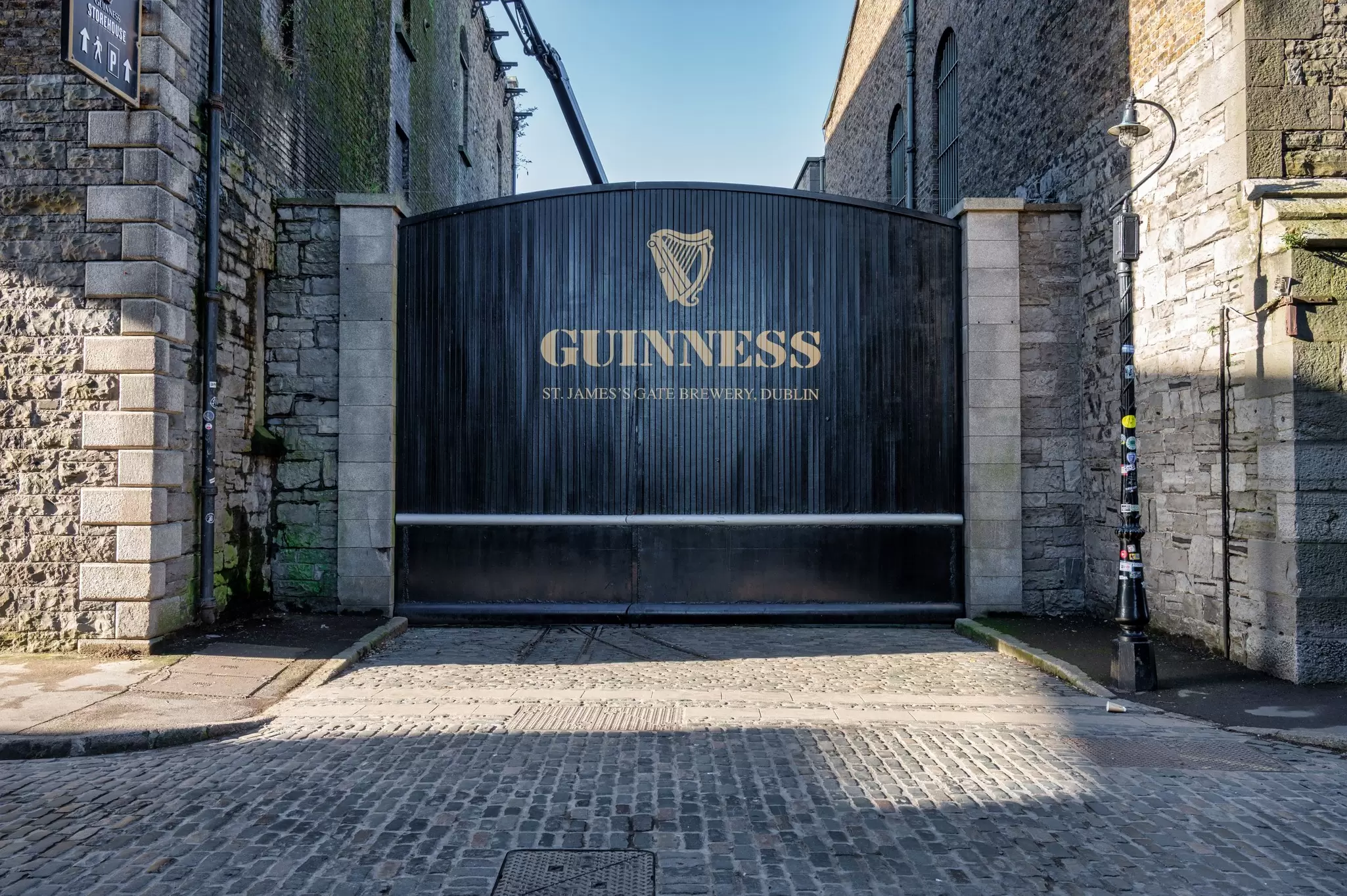 Dublin, Ireland- Feb 5, 2025: The famouse black gate of the Guinness brewery in Dublin., License Type: media, Download Time: 2025-12-04T16:08:08.000Z, User: nic.dhoedt_lonelyplanet, Editorial: true, purchase_order: 56530 - Guidebooks, job: Global Publishing WIP , client: Lonely Planet Ireland 17, other: Nicolas D'Hoedt