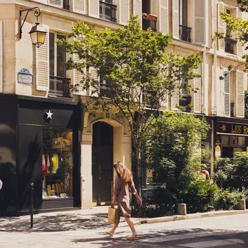 One of the best ways to get around in Paris is walking. Kate Devine for Lonely Planet