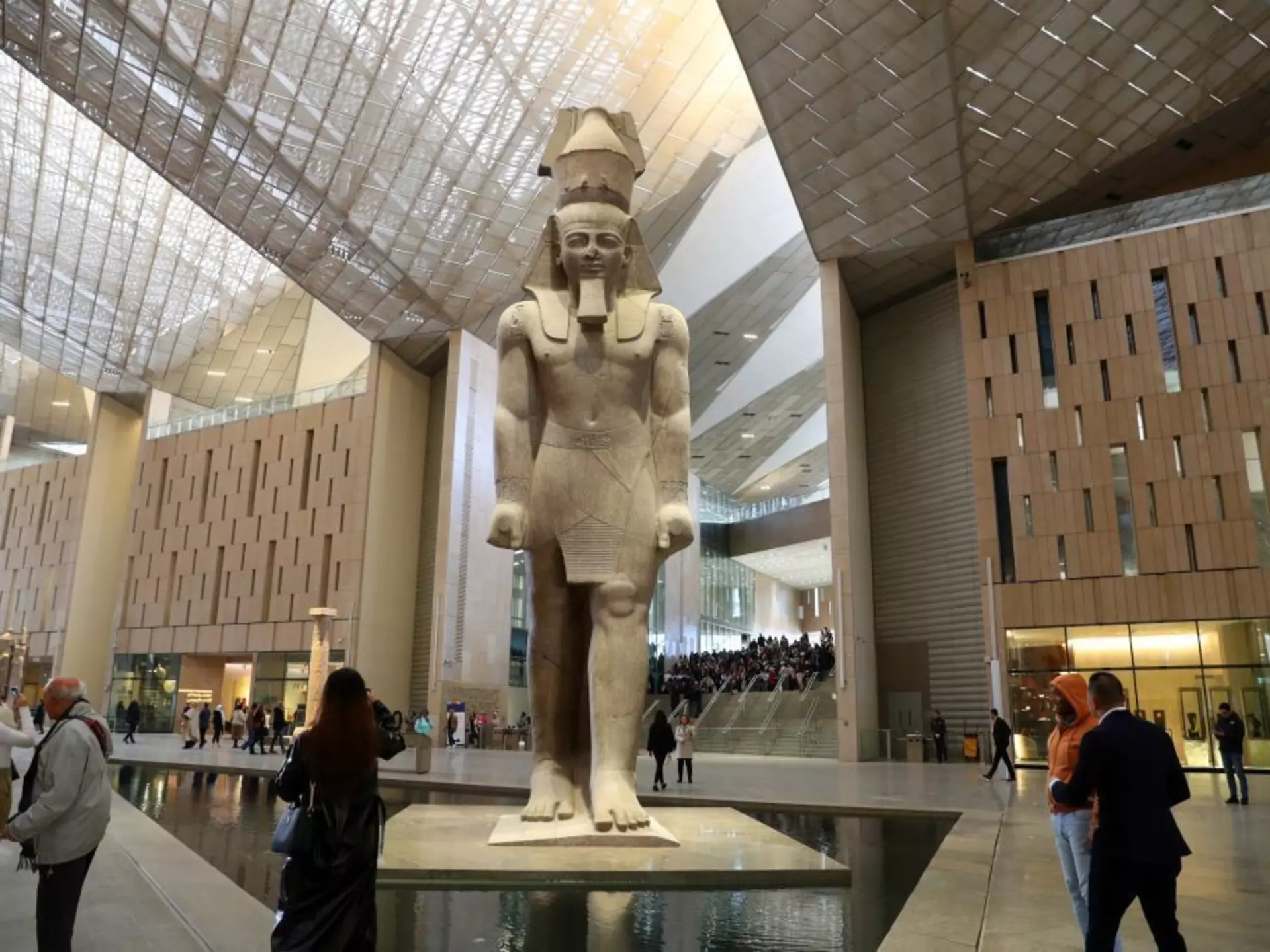 Egypt gets new high-speed rail service