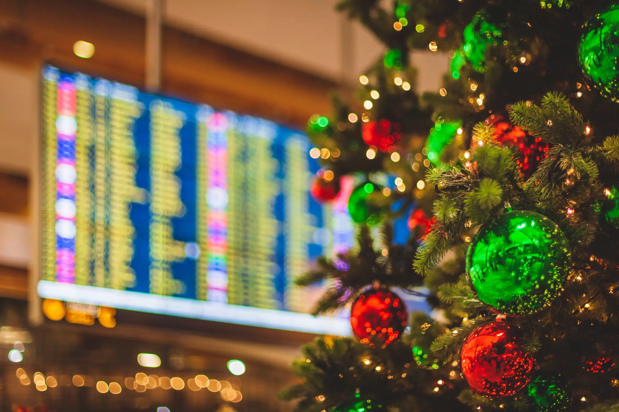 The quarantine period for travelers arriving from the majority of destinations to the UK has been reduced © Getty Images/iStockphoto