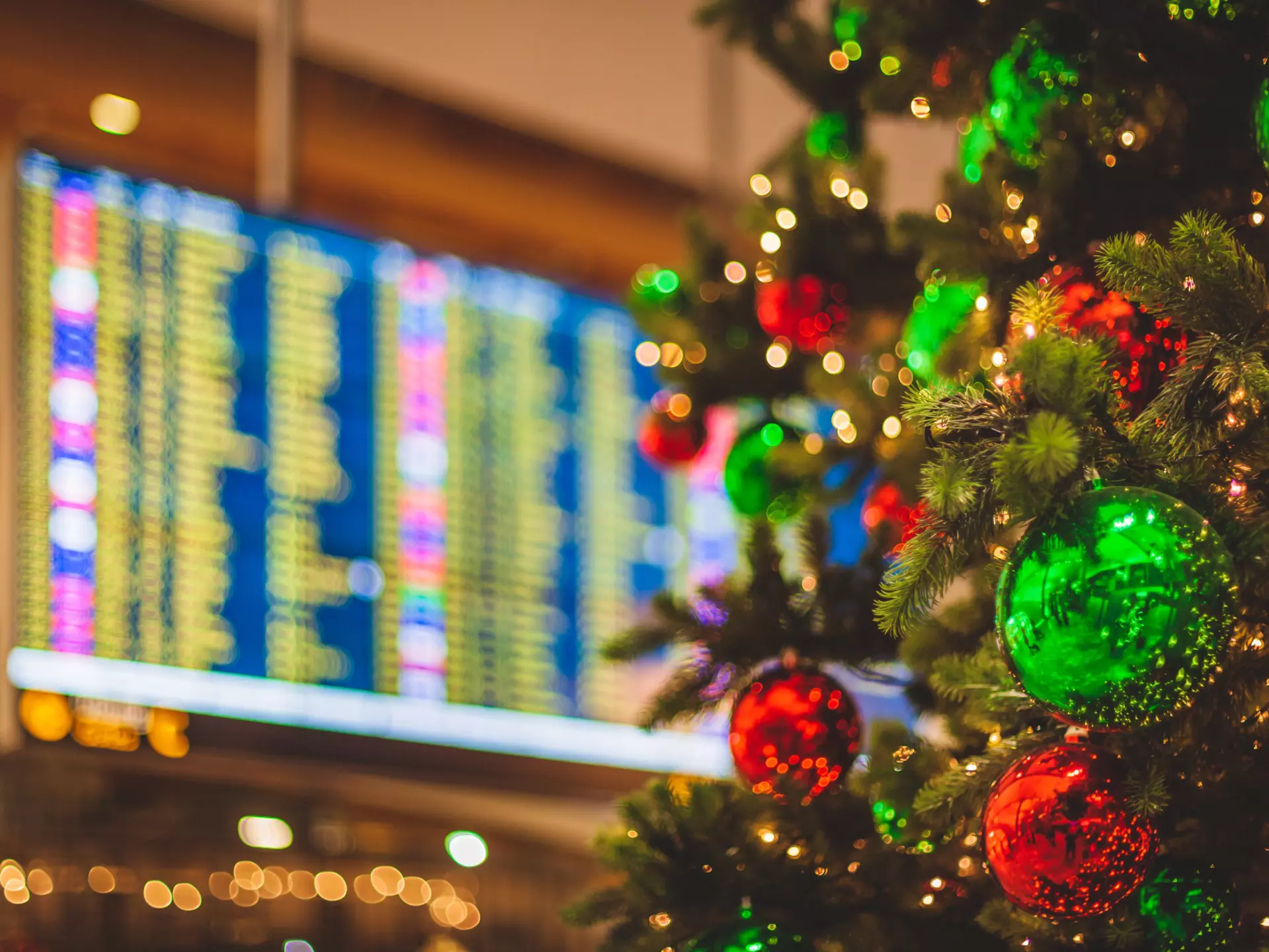 The quarantine period for travelers arriving from the majority of destinations to the UK has been reduced © Getty Images/iStockphoto